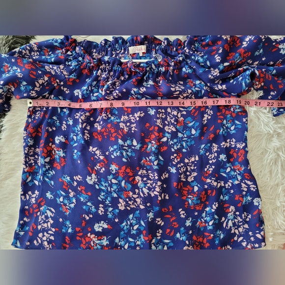 Parker Floral Blouse oversized XS - Picture 3 of 9